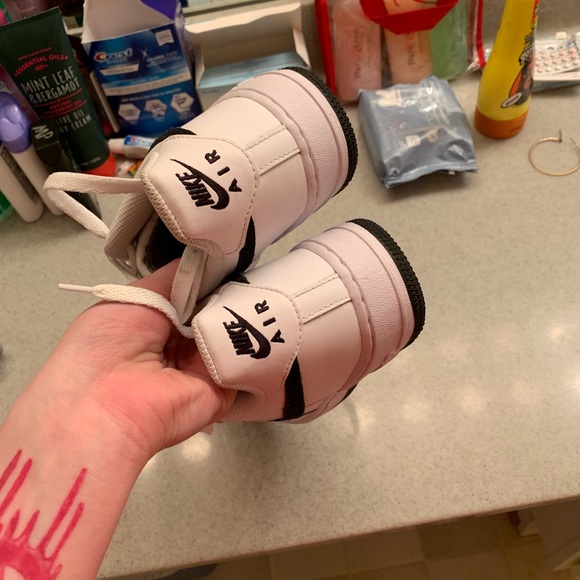 Nike Air Force ones - Picture 3 of 4